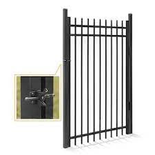 Choosing the Best Fence for Your Home in Houston - Image 2